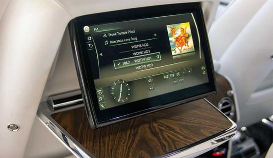 2021款劳斯莱斯库里南 现车到港火爆销售