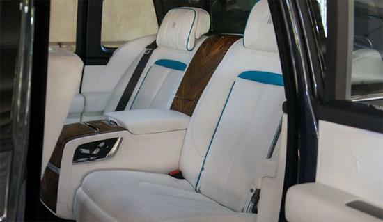 2021款劳斯莱斯库里南 现车到港火爆销售