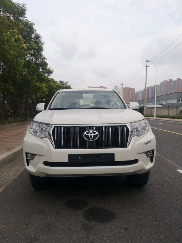 2019款丰田霸道4000EXR 2气无窗优惠销售