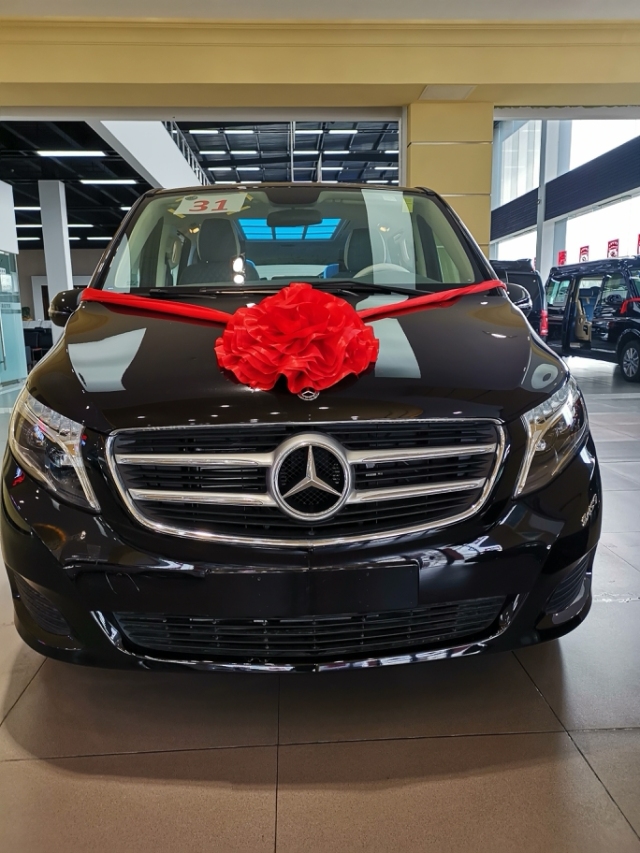 2019款奔驰V250高颜值座驾老板第一选择