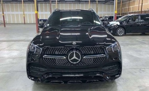 2020款奔驰GLE450新车典雅尊贵给力回馈