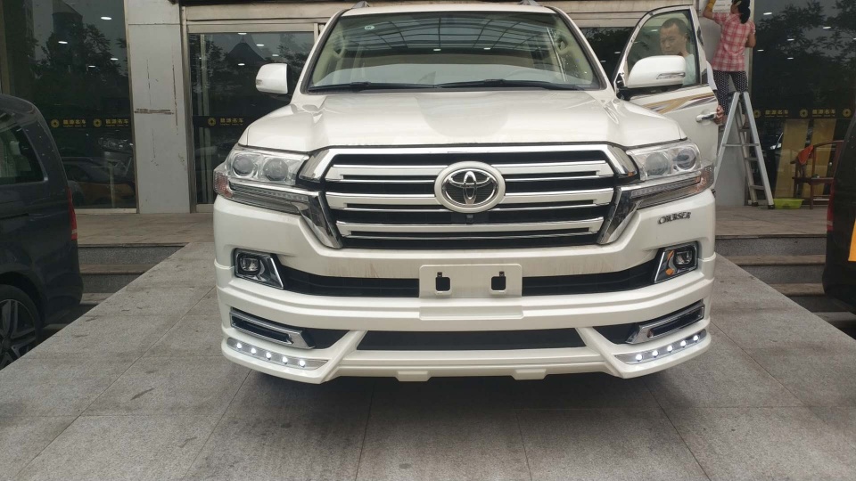 丰田酷路泽4000爆改WLAD大包围套件超酷