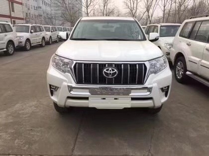 19款丰田霸道2700两气天窗 现车价格