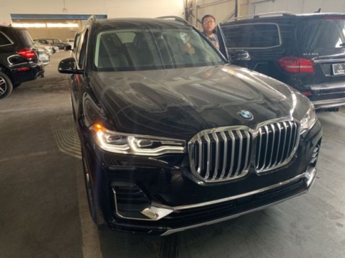 2019款宝马X7顶级美规六座现车报价行情