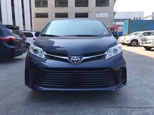 2020款丰田塞纳港口大批量现车热销全国