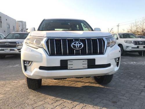 2020款丰田霸道3000柴油优惠送装饰礼包