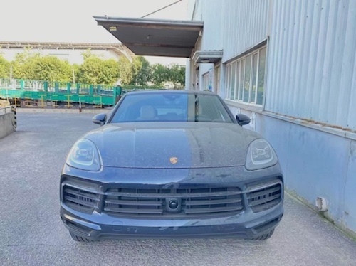 21款保时捷卡宴现车按揭贷款天津港报价