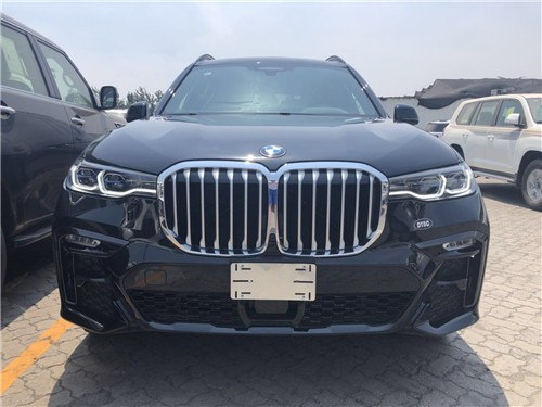 19款宝马X7天津港特价佳品豪车巅峰促销