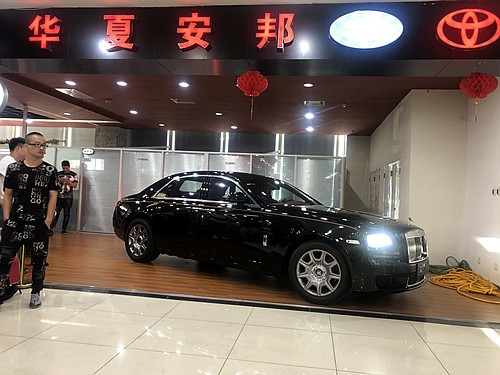 2019款劳斯莱斯古斯特 经典比例高贵血统