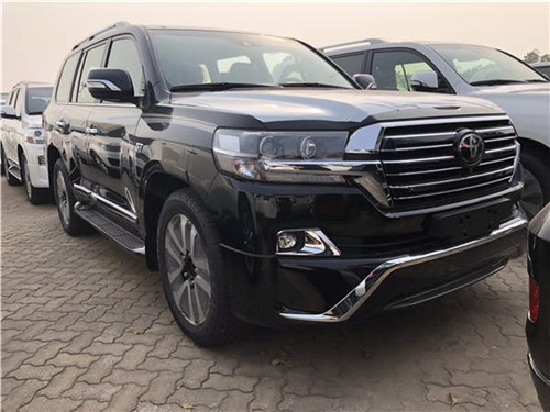 2020款兰德酷路泽即将上市现车特价销售