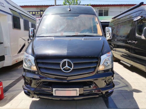 2019款奔驰斯宾特降28万天津优惠直销