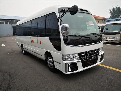 丰田柯斯达4.0L优惠价钱 12座豪华版