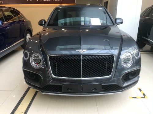 2019款宾利添越4.0豪华SUV展位现车优惠