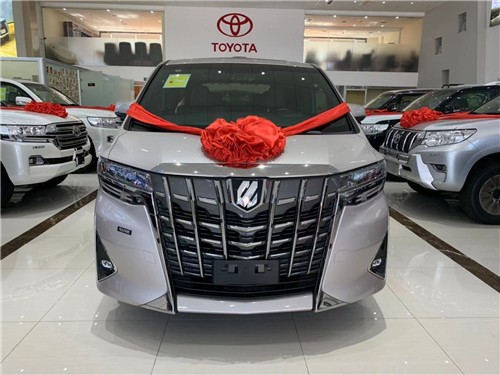 丰田埃尔法七座高配黑米港口特惠销售