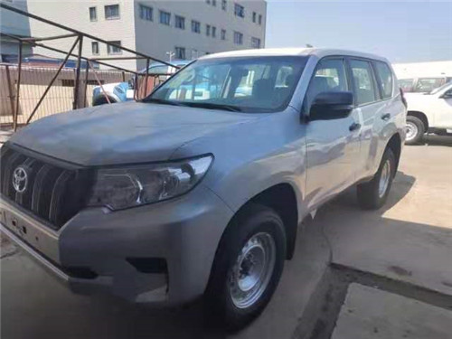 越野勇士2019款霸道3000柴油版降价促销