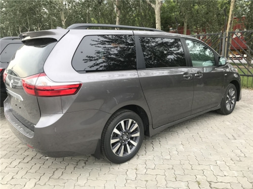 2020款丰田塞纳集大气不需要奢华来修饰