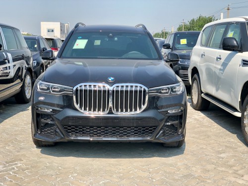 2019款宝马X7港口现车 最新报价售全国