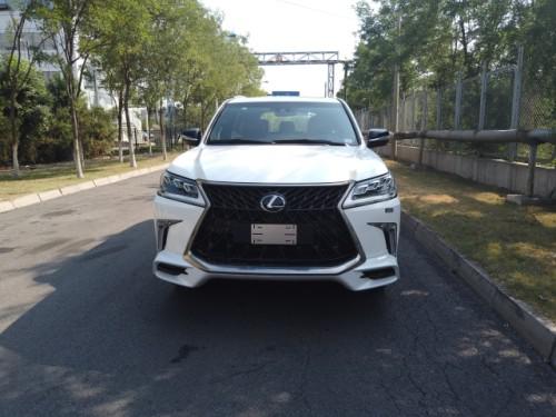 19款雷克萨斯LX570豪华越野SUV津港优惠