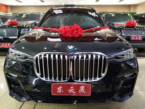 19款加版宝马X7现车促销 天津港优惠
