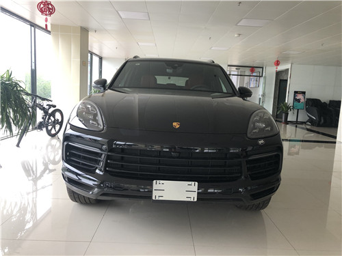 19款保时捷卡宴图片实拍 现车大降价