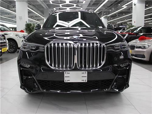 19款宝马X7特价90万起 配置多选钜惠中