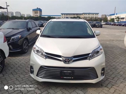 20款丰田塞纳商务超大空间值得购买