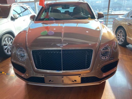 2019款宾利添越现车实拍 最新配置报价