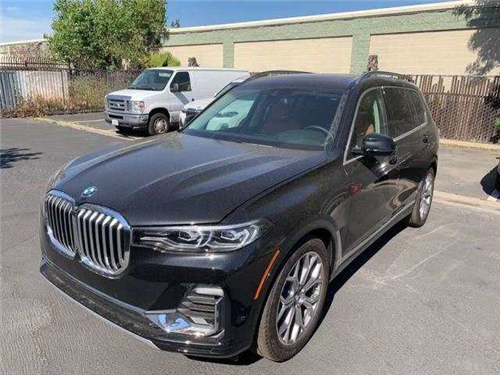 2019款宝马X7 天津港现车便宜持续热卖