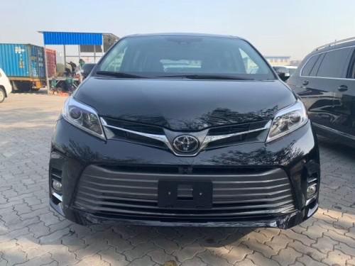 2020款加版塞纳四驱顶配商务车配置价格