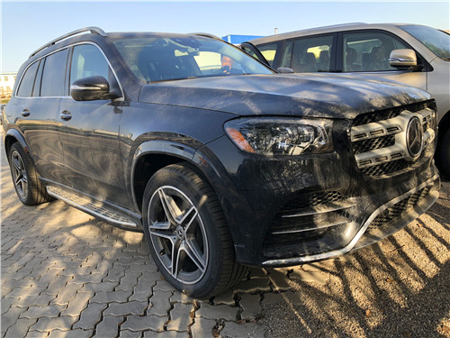 2020款奔驰GLS450 天津港现车优惠促销
