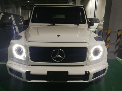 19款G550天津港现车价格白色外观