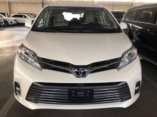 2020款丰田塞纳XLE墨版两驱 特惠促销价