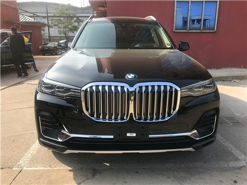 2020款宝马X7店庆巨幅降价优惠