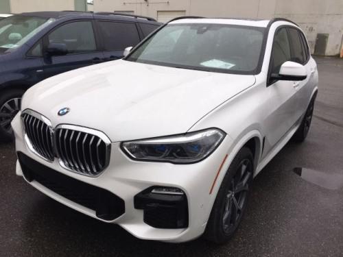 19款加版宝马X7顶级配置现车价格美规版