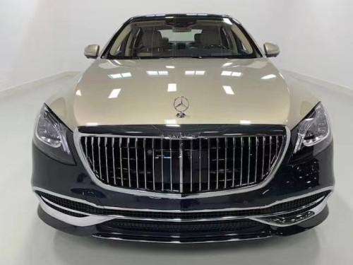 19款奔驰迈巴赫S560双拼色店内优惠现车