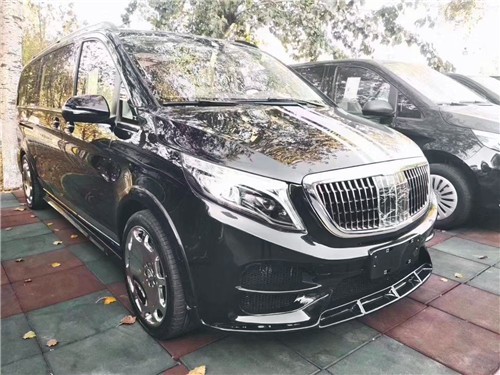 2019款奔驰威霆改装迈巴赫版大包围价格