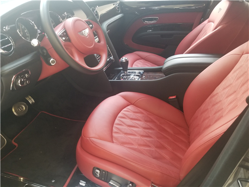 dealer_default_ba680b464e864ec7a98387f6e9c8f7c8.jpg