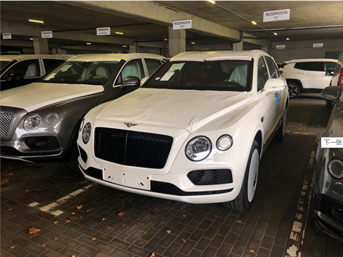 2020款3.0T宾利混动添越钜惠 现车报价