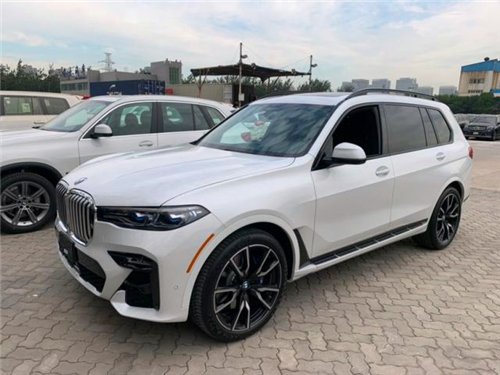 20款平行进口宝马X7天津港现车最新报价