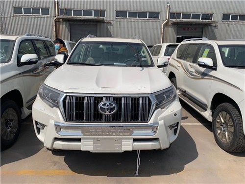 20款中东版丰田霸道2700VX现车低价促销