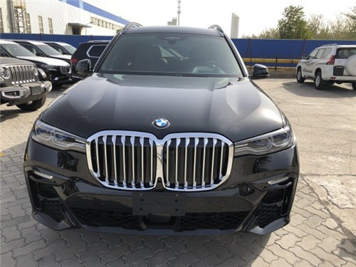 节日大促 宝马X7加版高配港口现车配置及