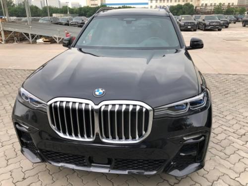 平行进口天津港2020款宝马X7加版国五车