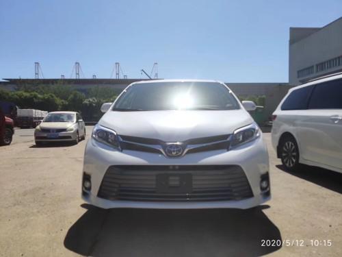 20款丰田塞纳3.5四驱 低配顶配加版价格