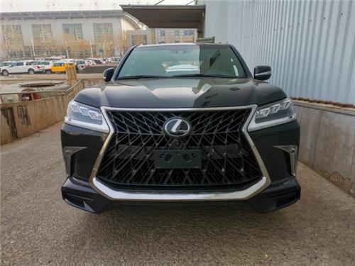 20款雷克萨斯LX570 天津港国五降价促销