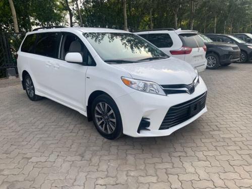 20款丰田塞纳四驱LE标配最低价格特惠中