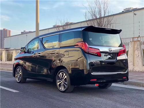 20款丰田埃尔法2.5L油混港口特惠售