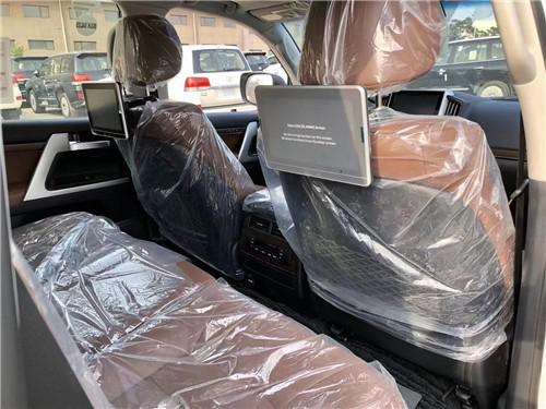 2020款酷路泽5700顶配 天津港最新报价