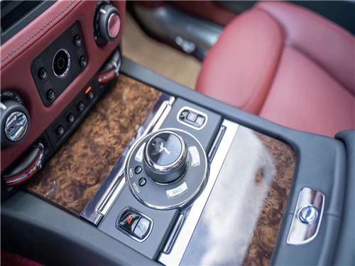 20款劳斯莱斯古斯特加长移动的宫殿价格