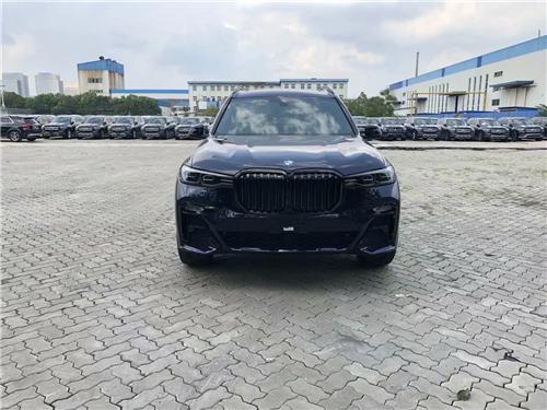 2021款宝马X7加版国六预订预售最新价格