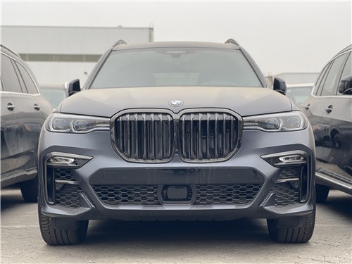 21款宝马X7现车优惠100万起手续齐随时提